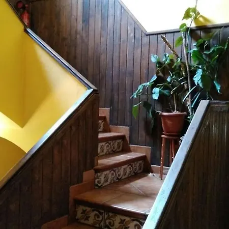 Casa Altobierzo, 9 Y 9 Banos Country house