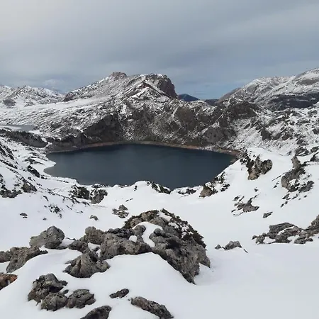 Casa Altobierzo, 9 Y 9 Banos Lantställe
